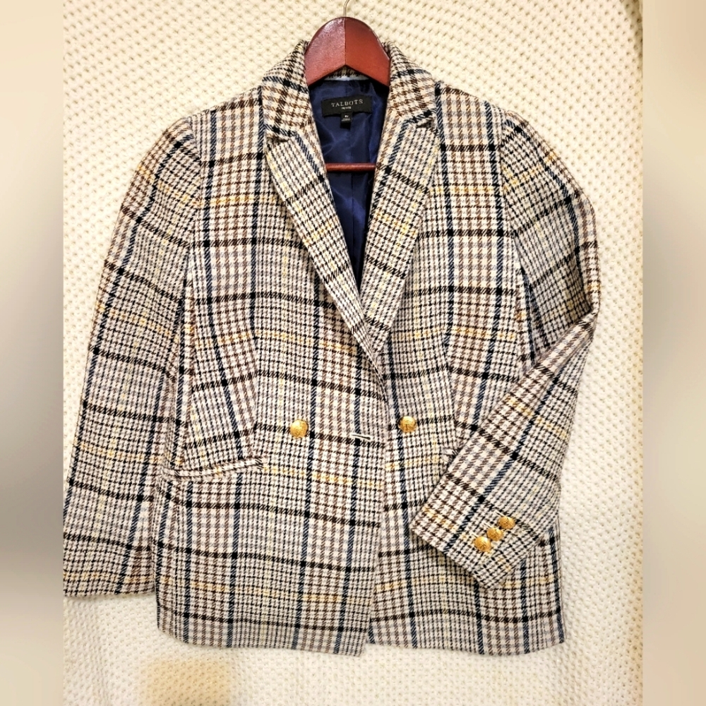 Talbots houndstooth blazer with gold academia buttons